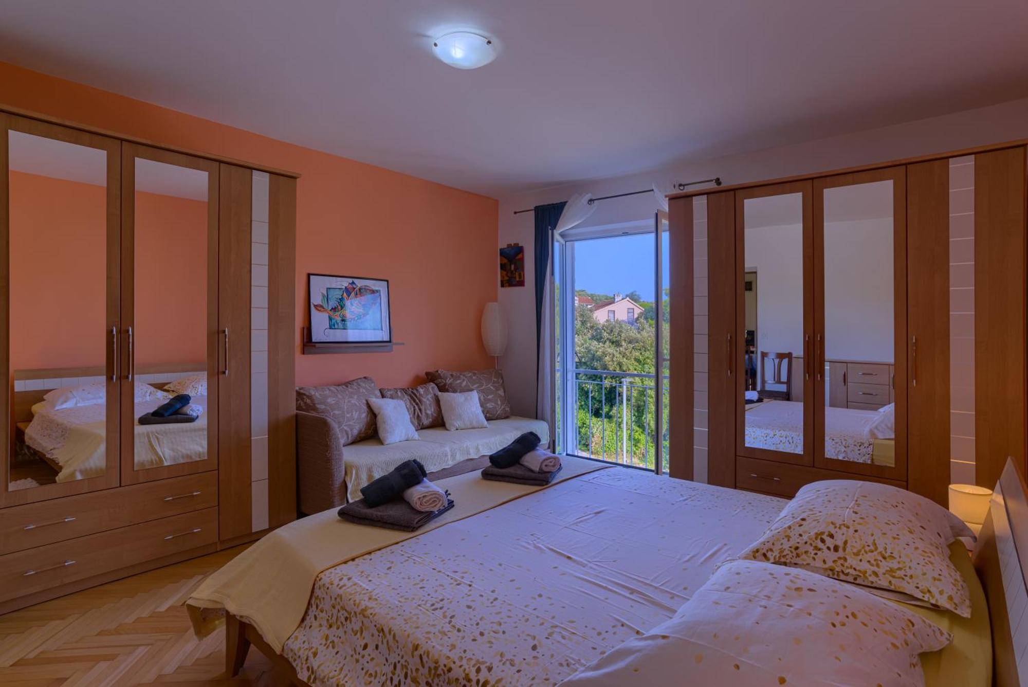 Loft Panorama Apartment กอร์จูลา ภายนอก รูปภาพ